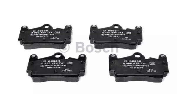 BOSCH 0 986 424 741<br>1 set of brake pads for disc brakes